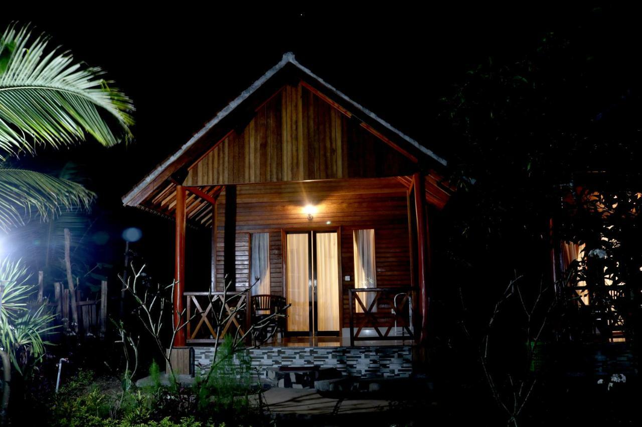 Dangin Kubu Resort&Restaurant Sakti Bagian luar foto